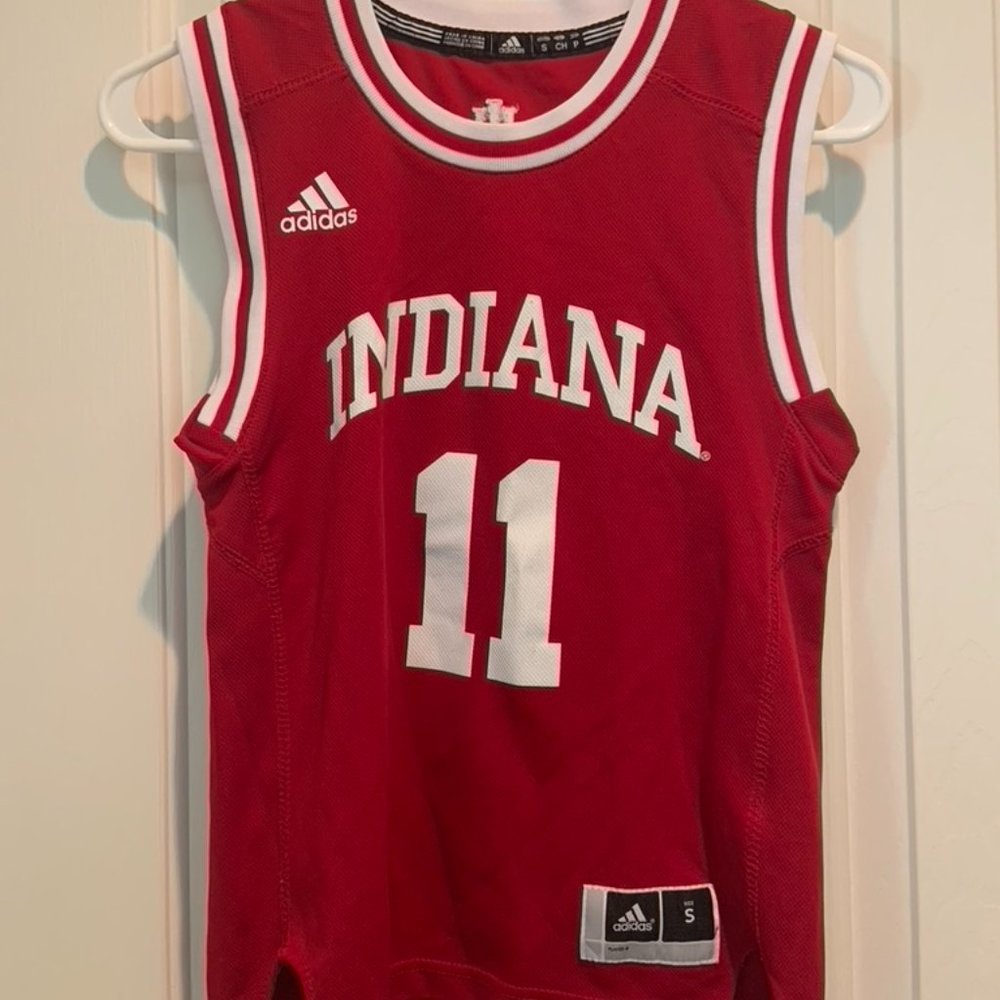 Kids IU Baskeball Jersey, Size Youth Small